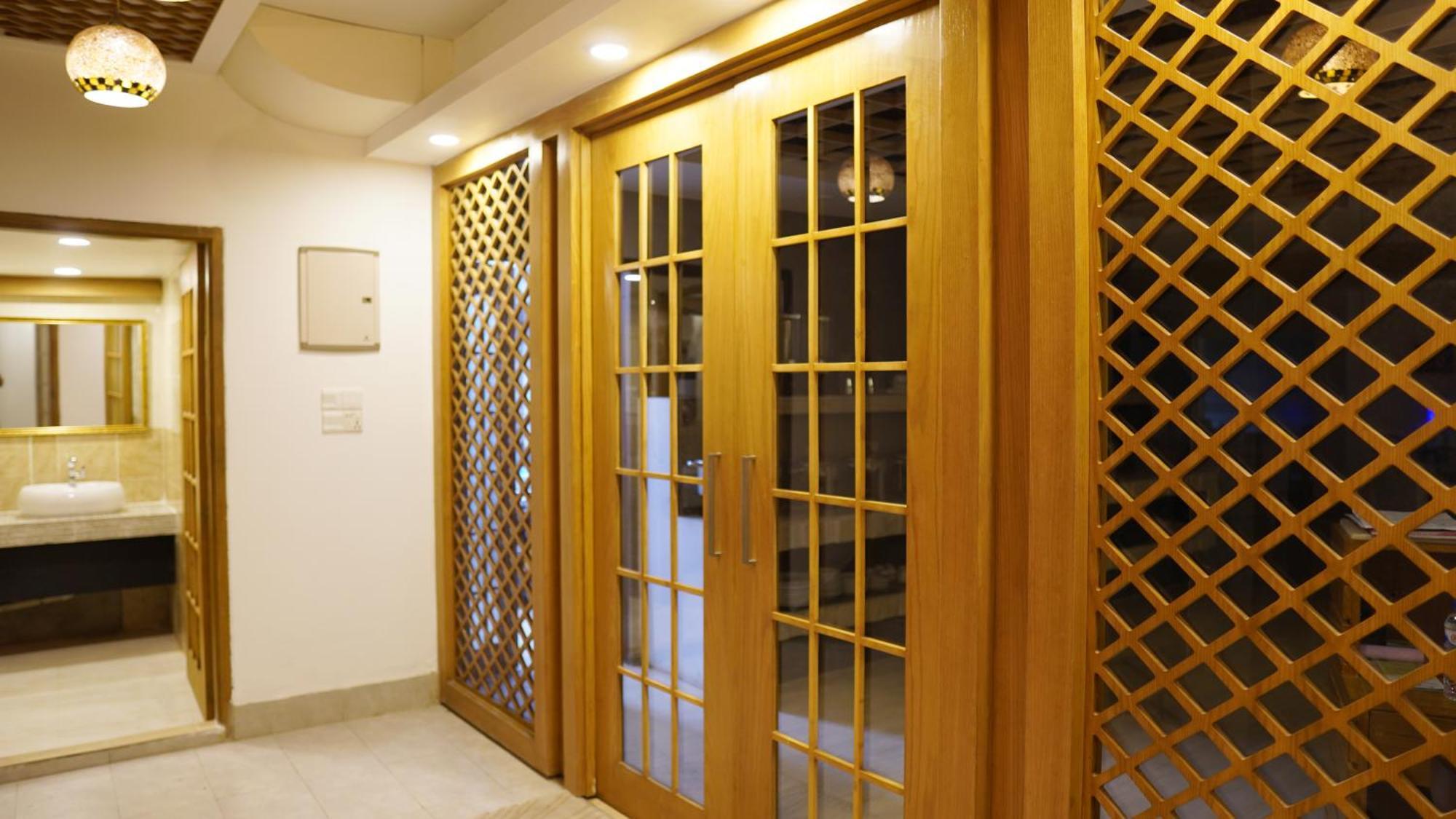 Hotel Grand Vistana à Dhaka Extérieur photo