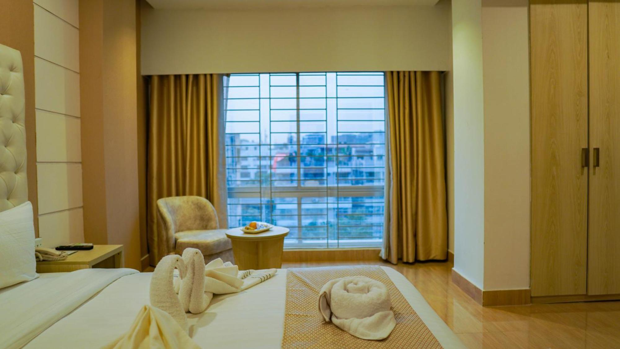 Hotel Grand Vistana à Dhaka Extérieur photo